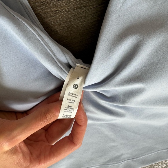 Lululemon NWT Align Tank Top size 8 blue linen - Picture 3 of 6